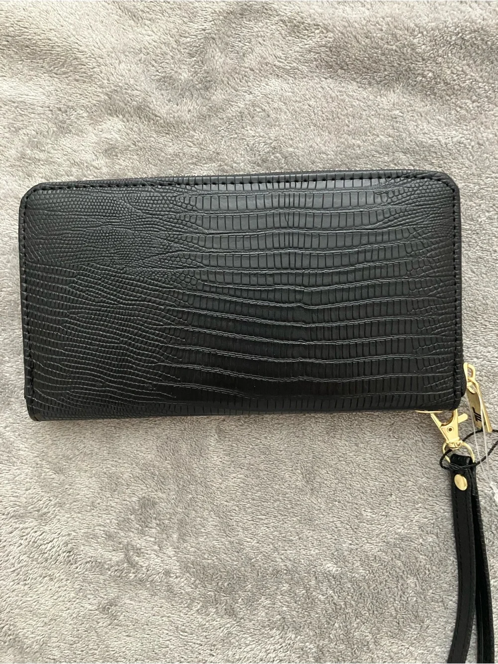 NWT London Fog Black Adalia Lizard Zip Around Wallet